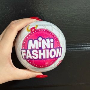 Zuru Mini Fashion Ball
